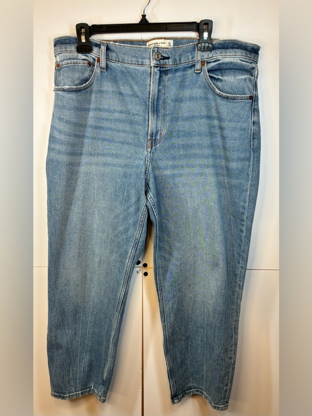 Abercrombie & Fitch The Mom High Rise Jeans 32 14S Light Wash Denim